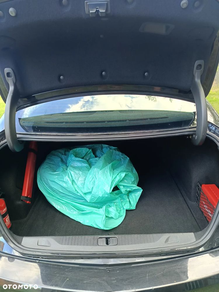 Opel Astra IV 1.4 T Business EU6 - 8