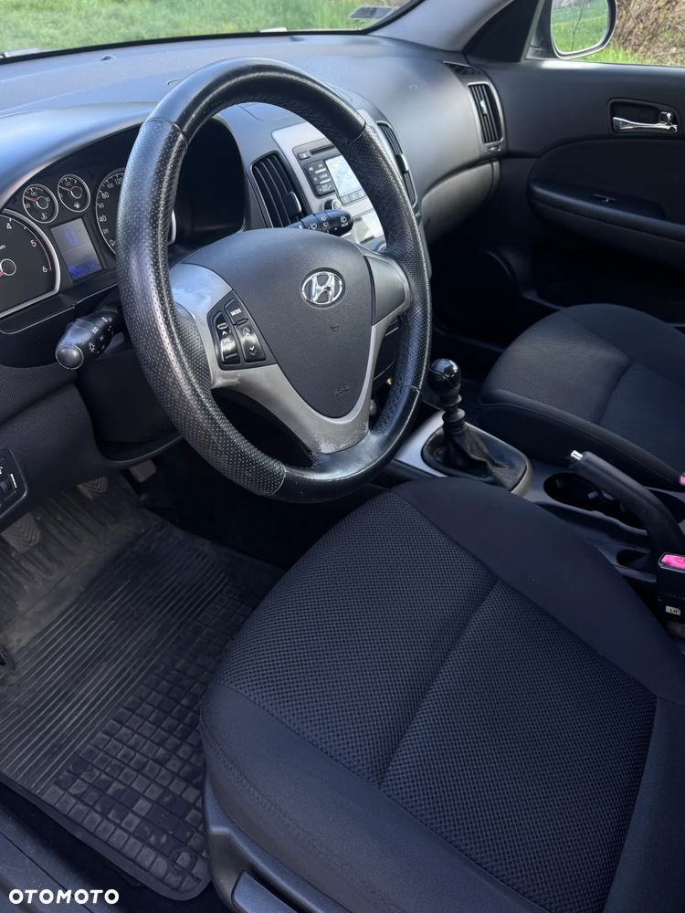 Hyundai i30 1.6 CRDi Comfort - 10
