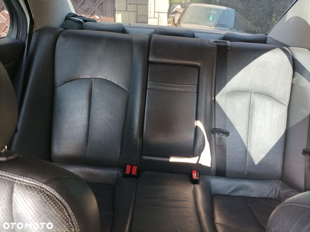 Mercedes-Benz Klasa E 320 CDI Avantgarde - 11