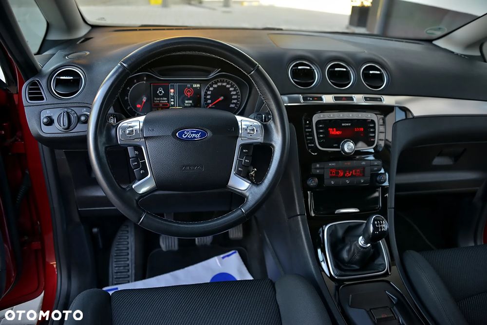 Ford S-Max 2.0 TDCi DPF Titanium - 34