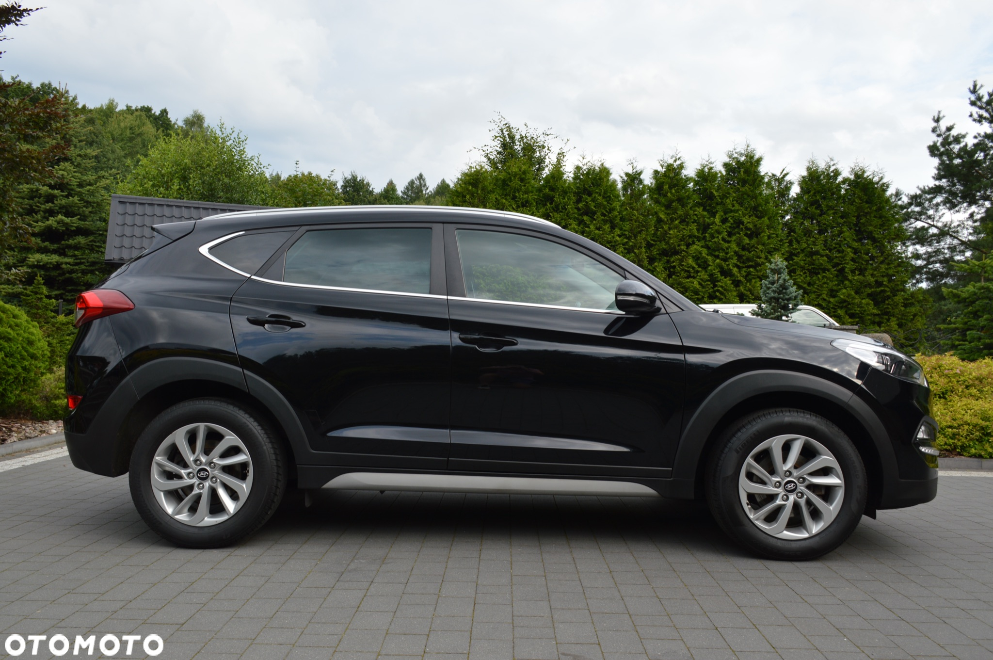 Hyundai Tucson blue 1.7 CRDi 2WD Advantage - 9