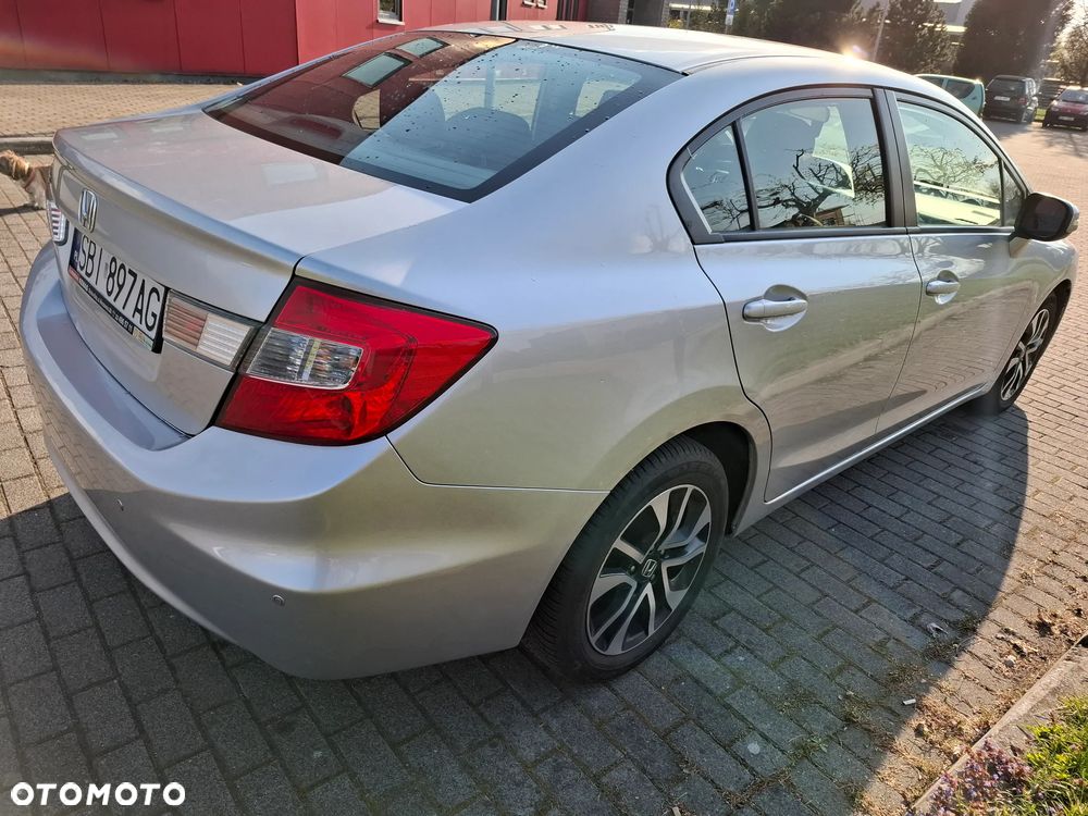 Honda Civic 1.8 Comfort - 8