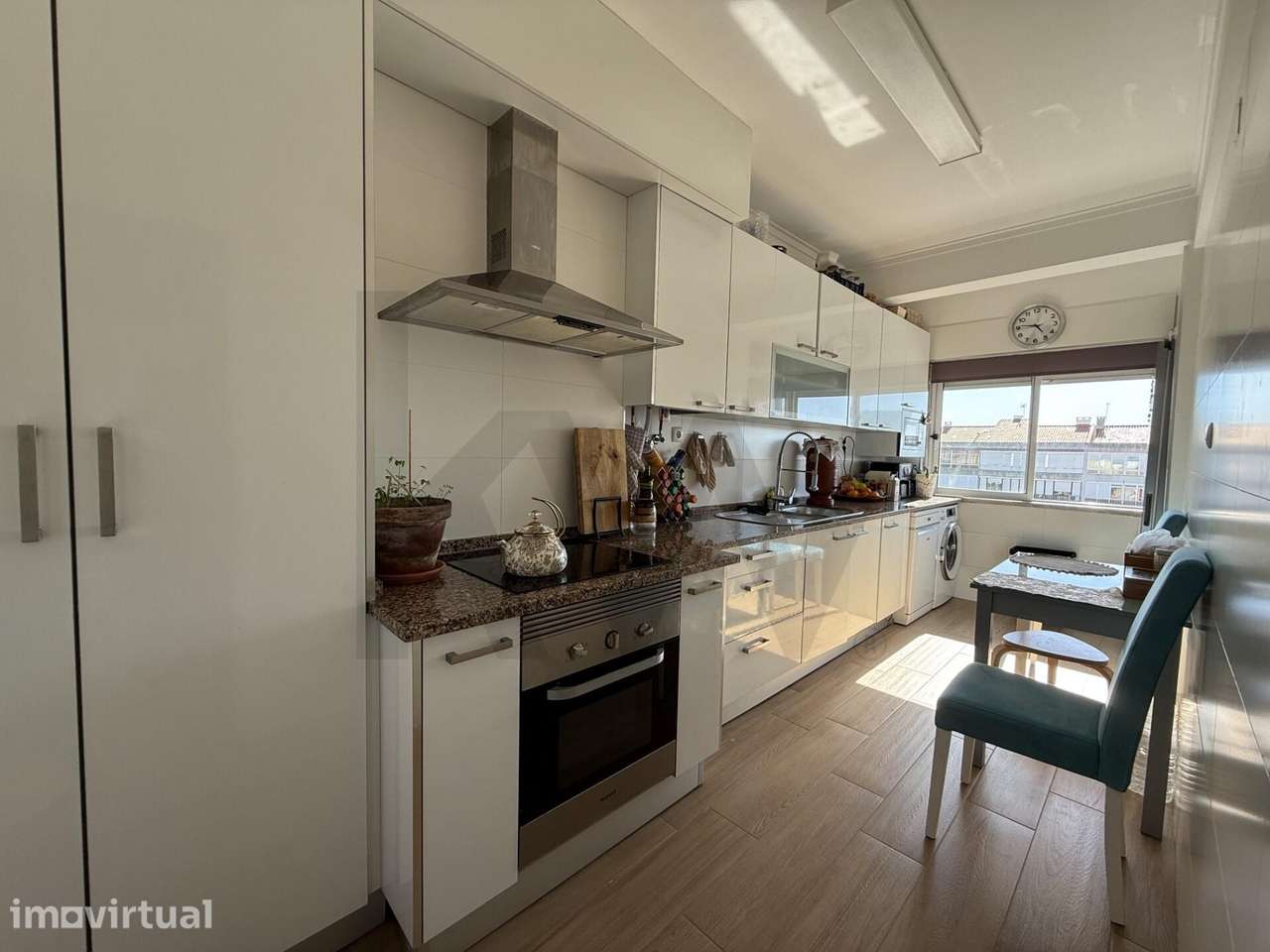 Apartamento T3 na Venteira | Prédio Renovado | Excelente Investimento - Vista 2