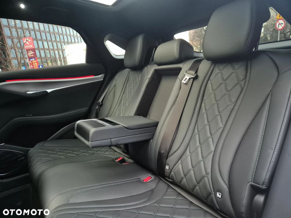 BYD Sealion 7 91.3kWh Excellence AWD - 16