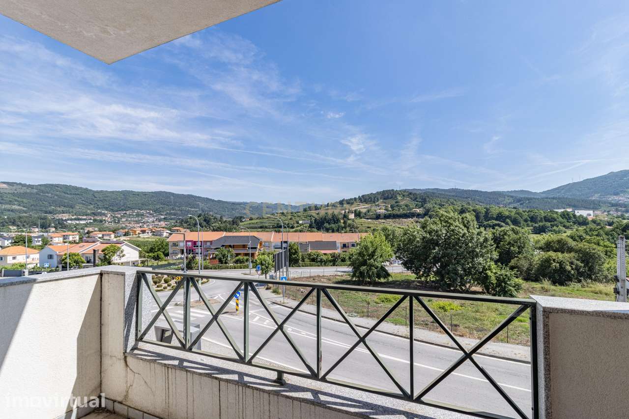 Apartamento T3 com garagem - Dálvares, Tarouca - Grande imagem: 5/25