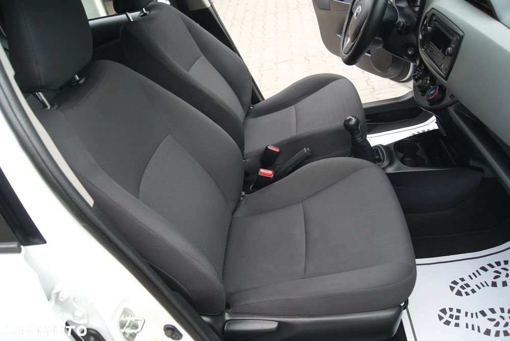 Toyota Yaris 1.0 Active - 17