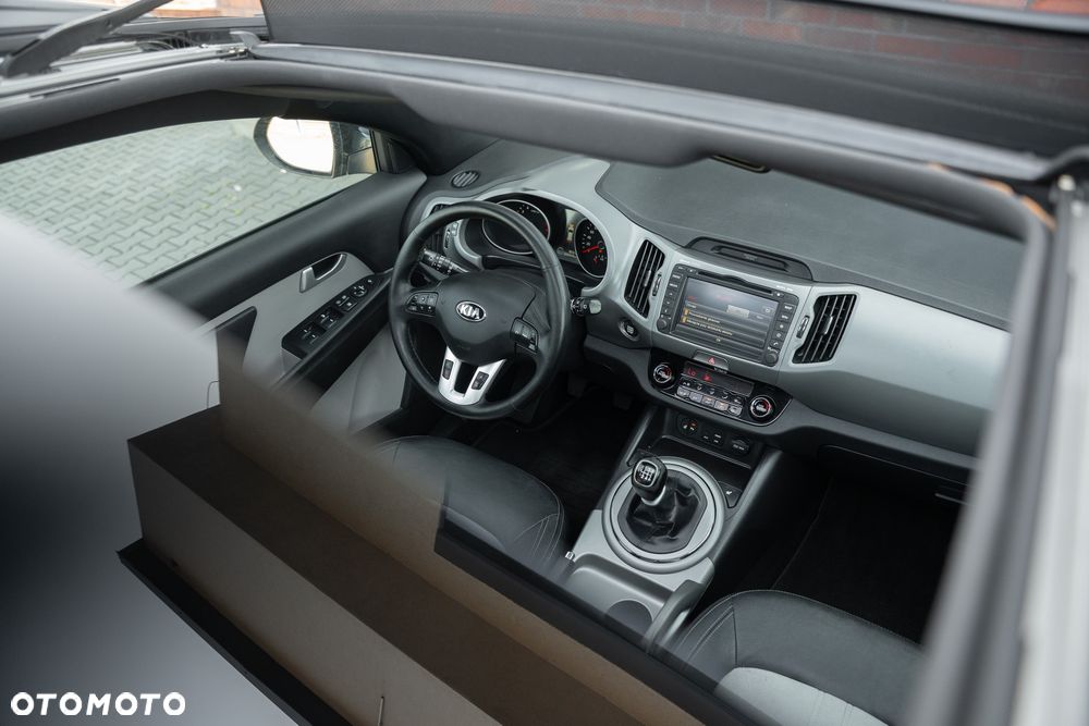 Kia Sportage 2.0 CRDI 184 AWD Platinum Edition - 27