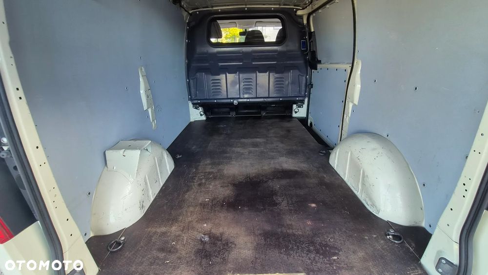Mercedes-Benz VITO - 20