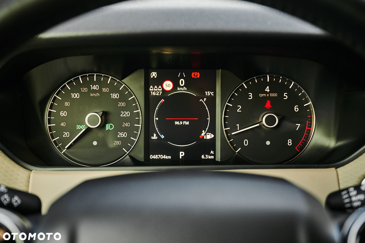 Land Rover Range Rover Velar 2.0 P250 R-Dynamic - 29