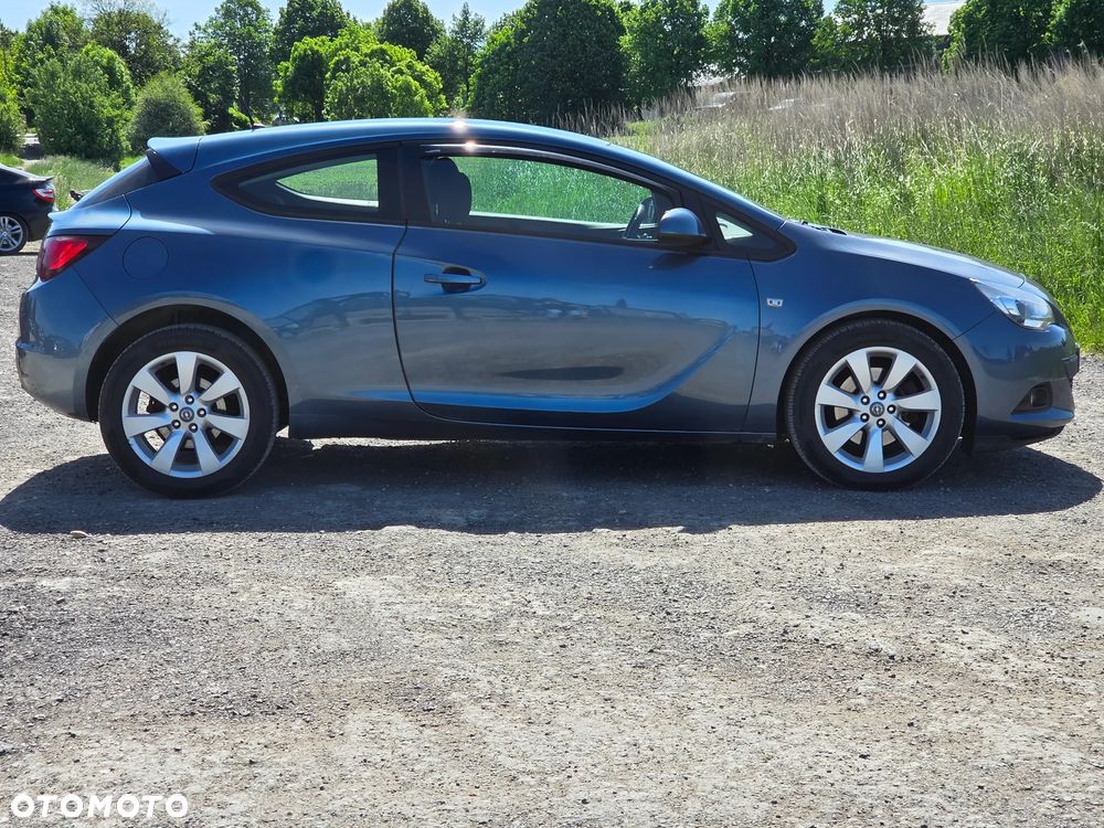 Opel Astra 1.4 Turbo - 4