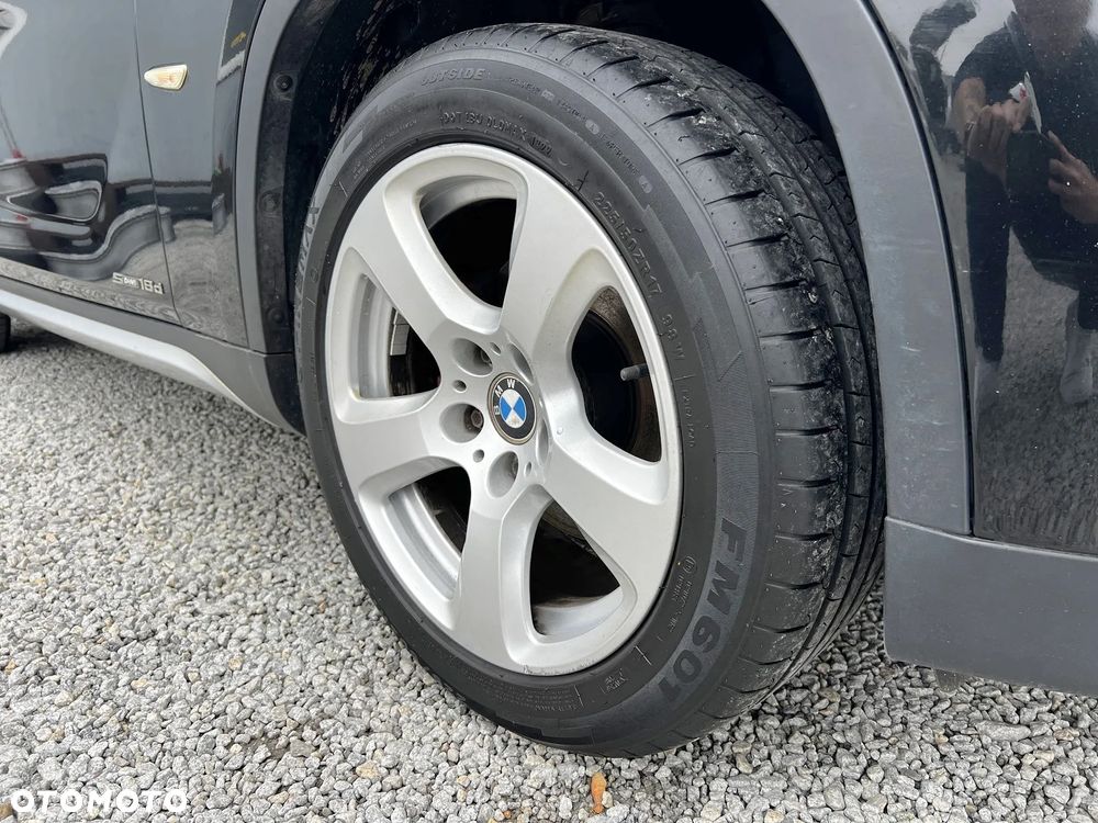BMW X1 sDrive18d - 27