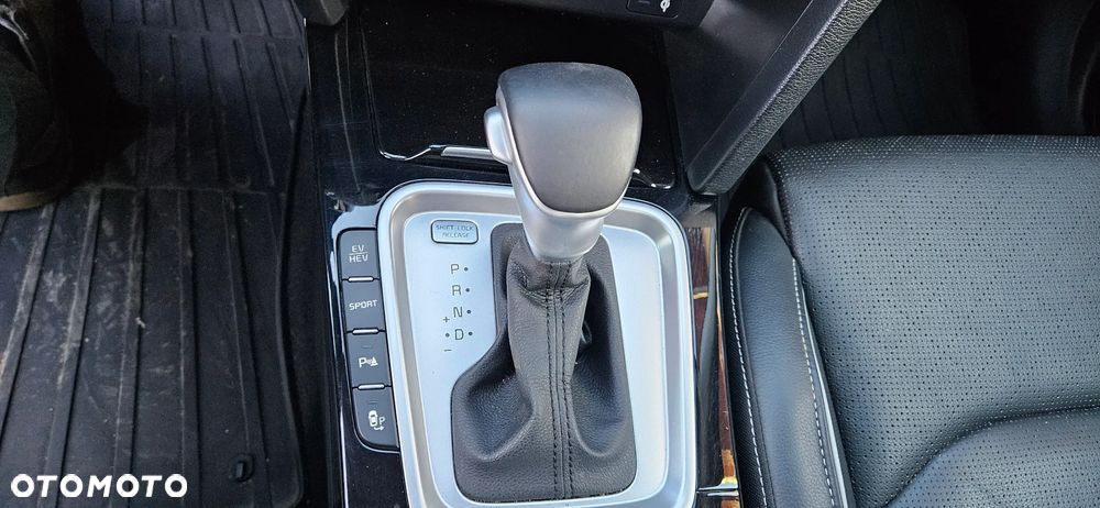 Kia XCeed 1.6 GDI DCT6 OPF PLATINUM - 23