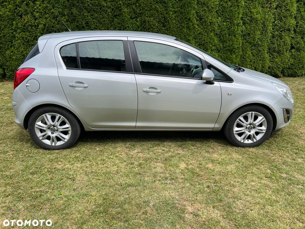 Opel Corsa 1.3 CDTI DPF Edition - 12