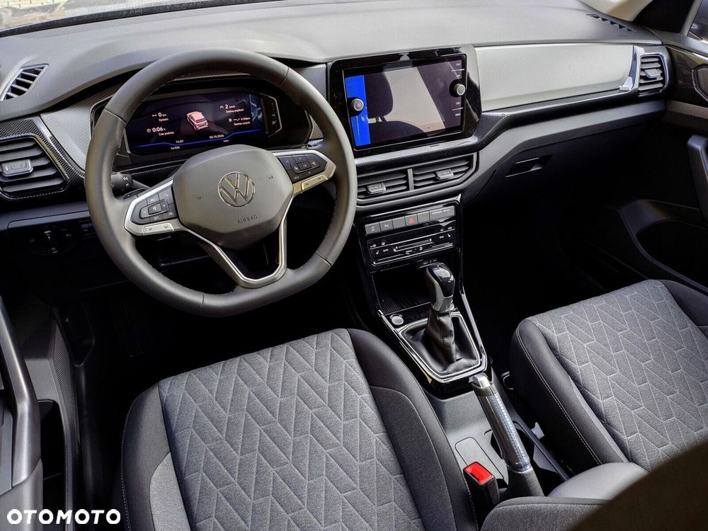 Volkswagen T-Cross - 22