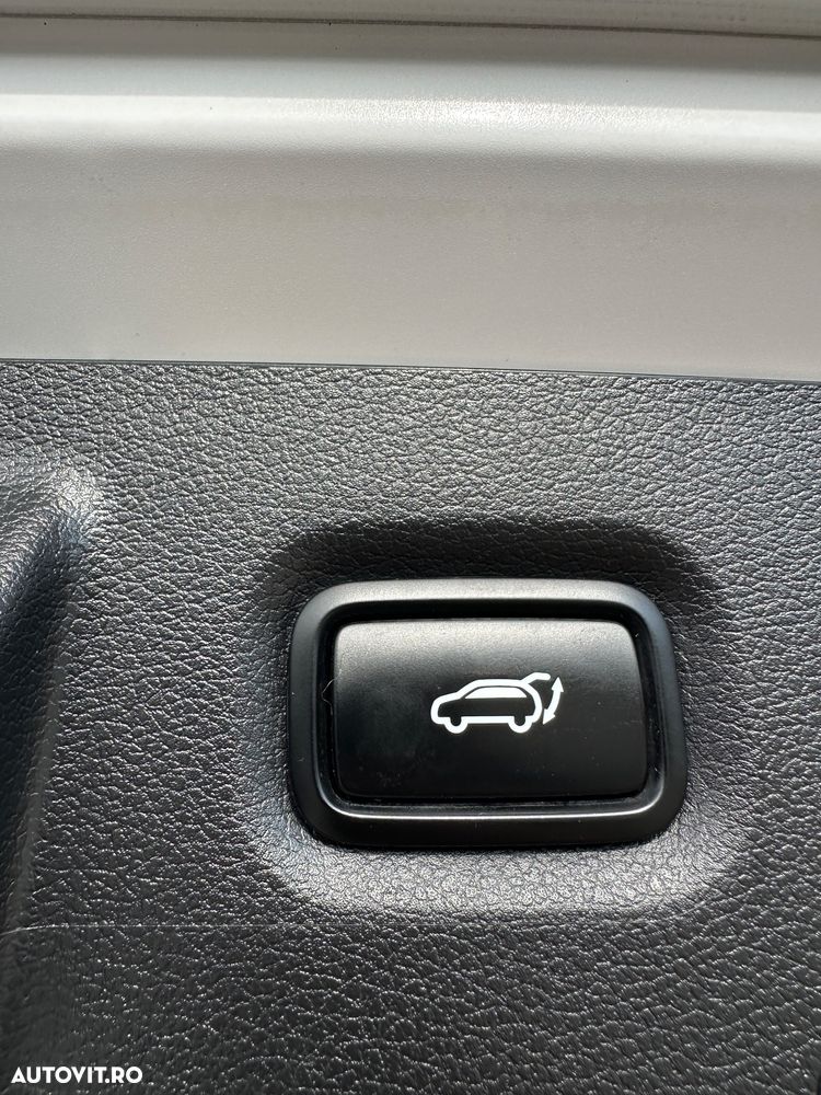 Hyundai Santa Fe 2.2 CRDi 4WD Automatik Premium - 27