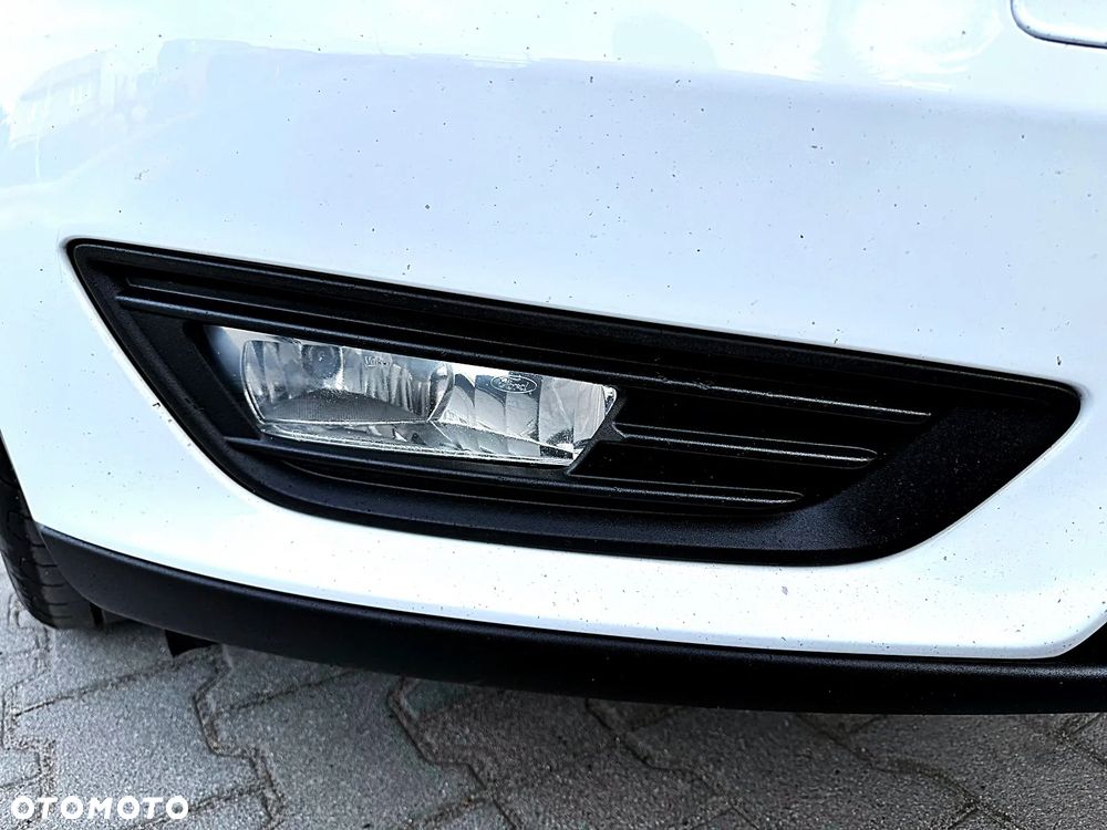Ford Focus 1.5 TDCi DPF Start-Stopp-System Titanium - 10