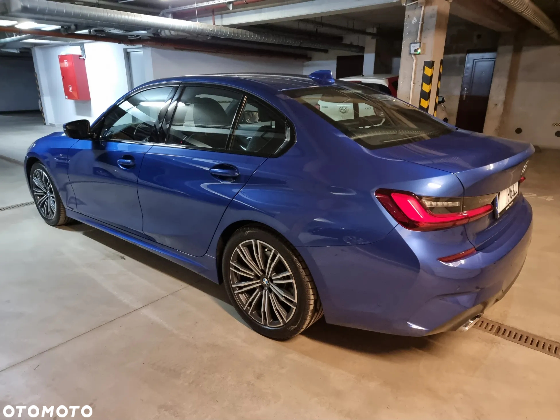 BMW Seria 3 320i M Sport sport - 15