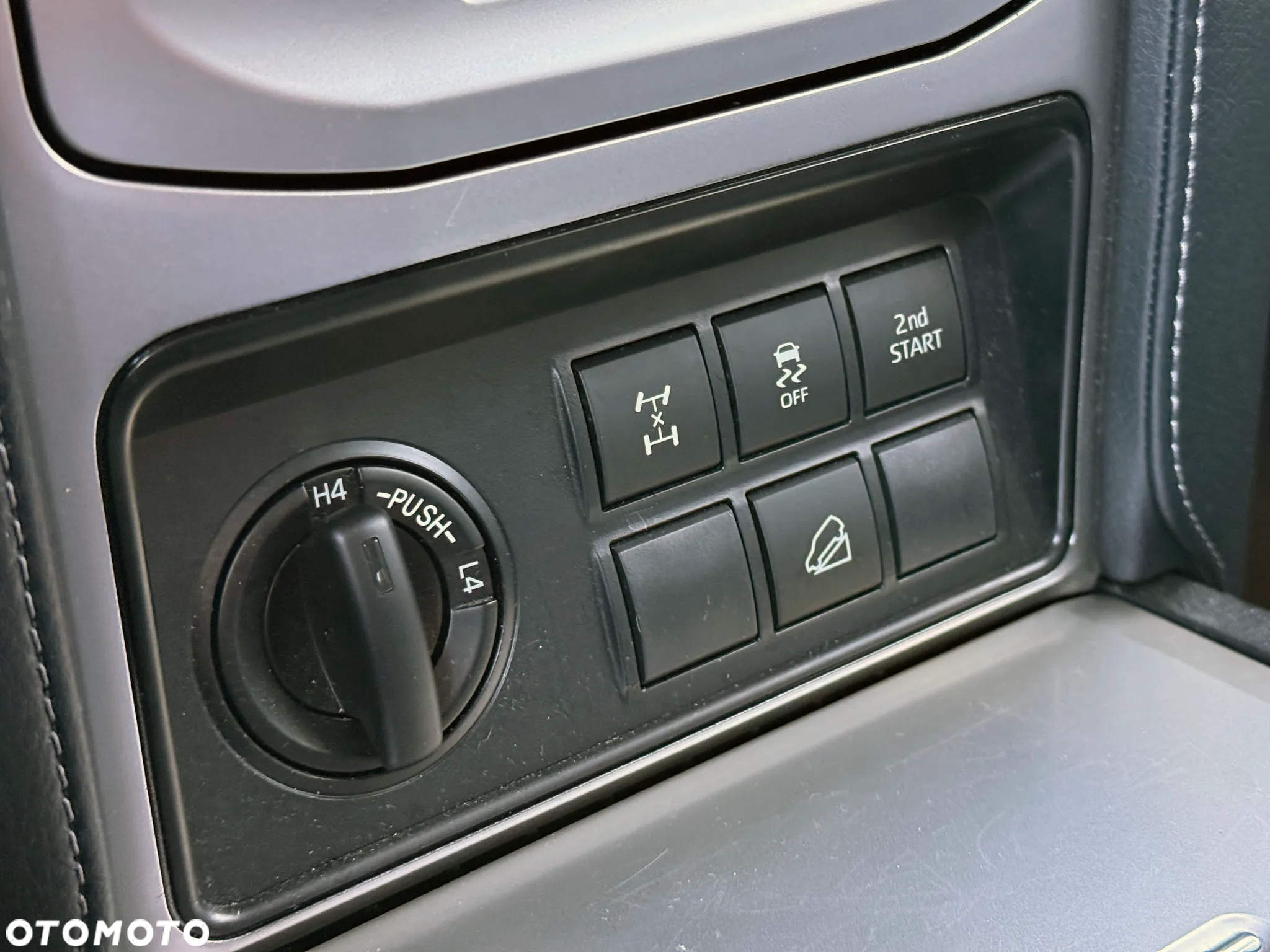 Toyota Land Cruiser LC 2.8 D-4D Prestige - 24