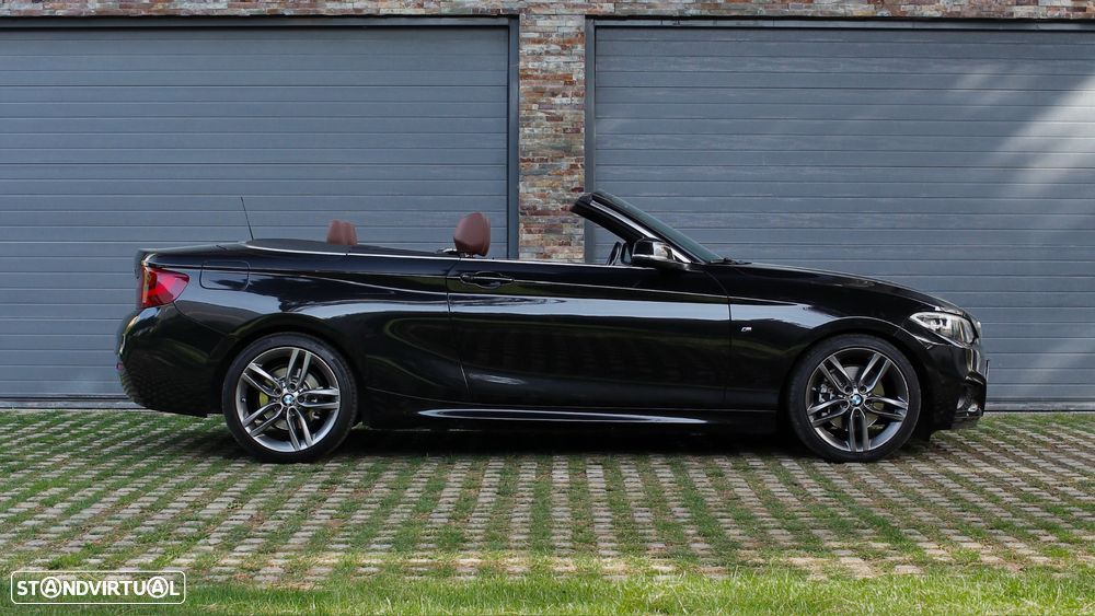 BMW 225 d Cabrio Pack M Auto - 19