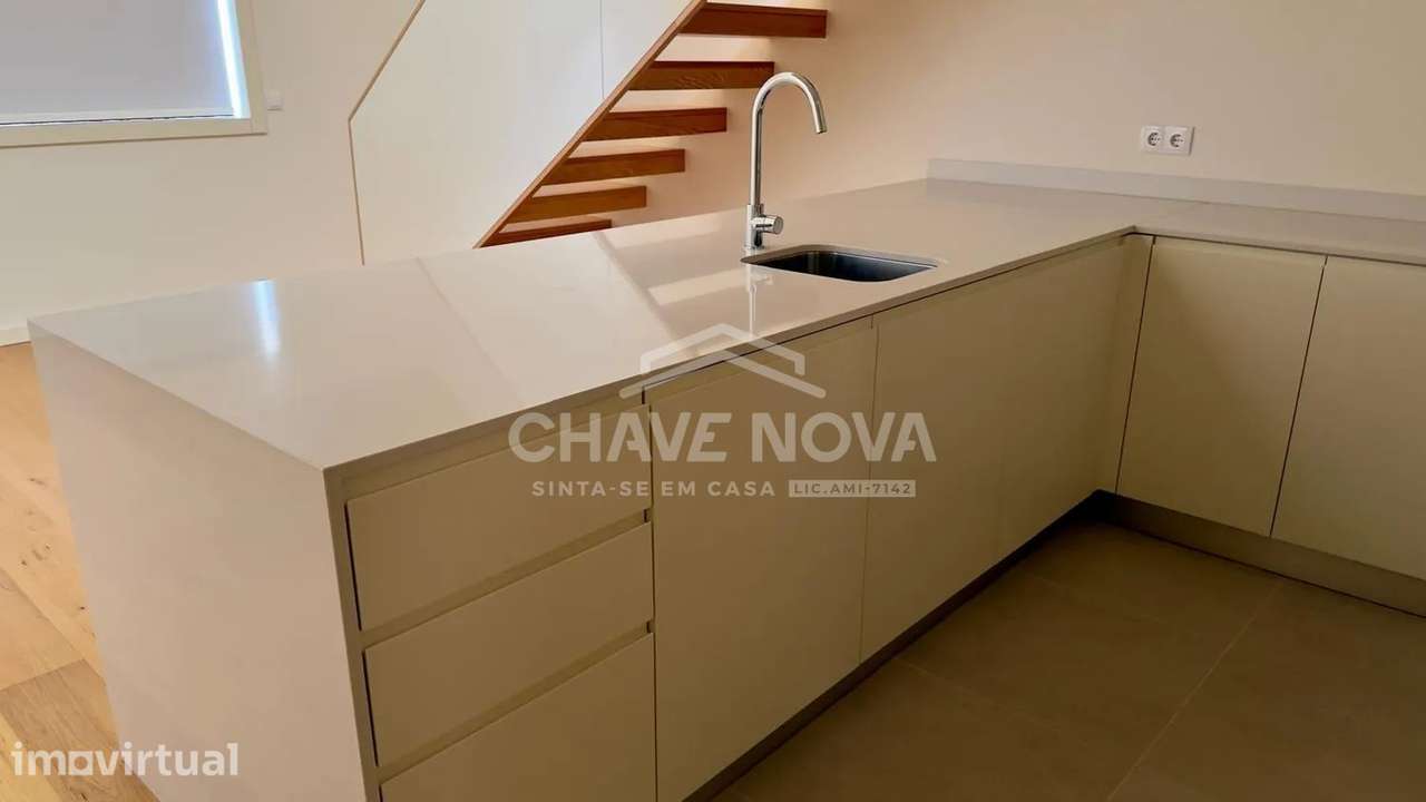 T1 Duplex Mezzanine c/ 2 WC's e lugar duplo de garagem, Matosinhos Sul - Grande imagem: 5/27