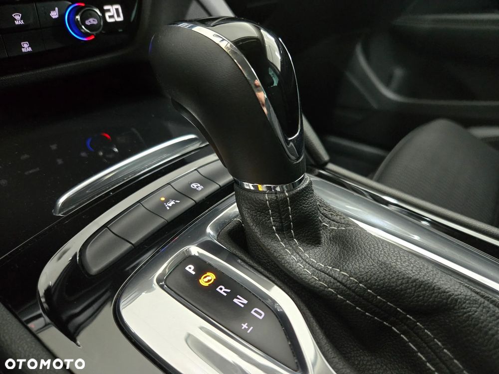Opel Insignia 2.0 CDTI 4x4 Ultimate S&S - 26
