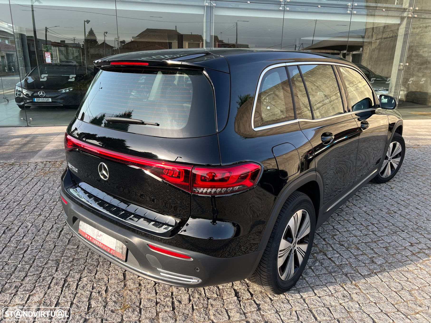 Mercedes-Benz EQB 250 Progressive - 7