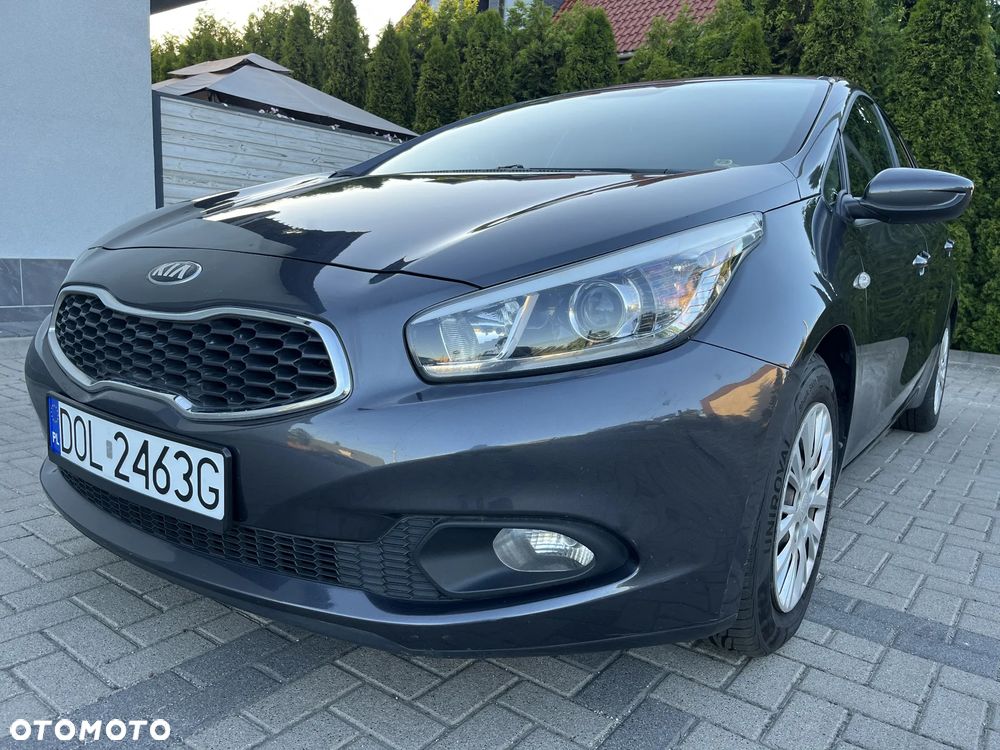 Kia Ceed 1.4 CVVT Attract plus - 3