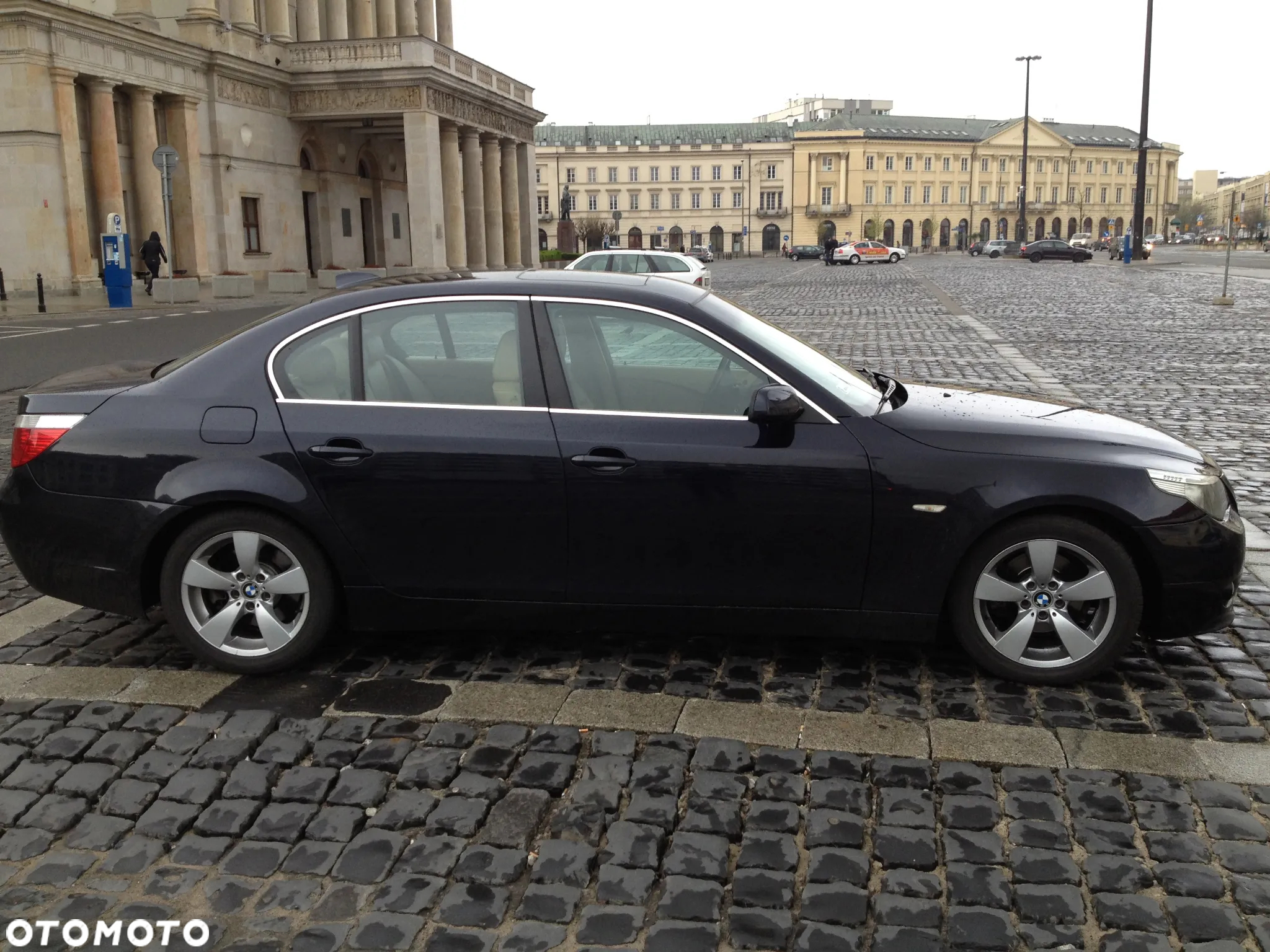 BMW Seria 5 520i - 3