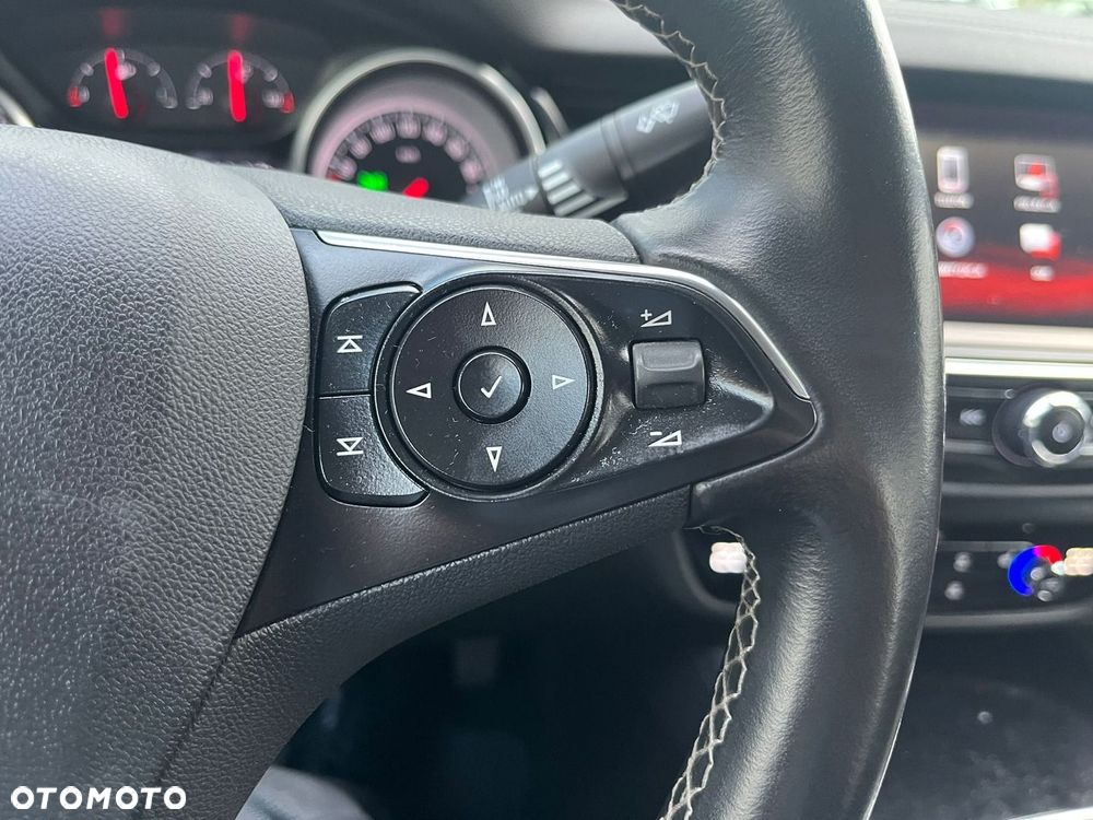 Opel Insignia 1.5 T Innovation S&S - 24