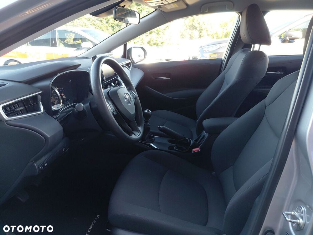 Toyota Corolla 1.5 Active - 15