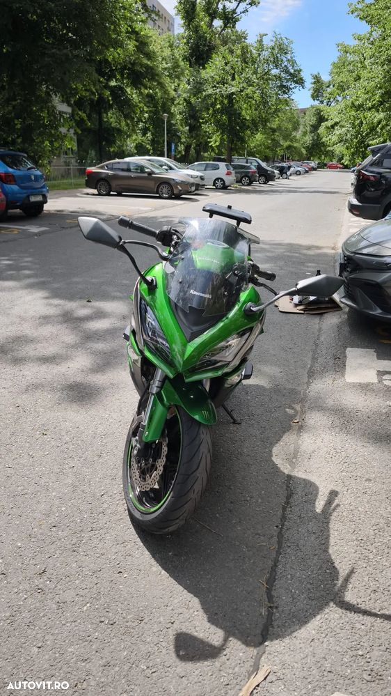 Kawasaki 1000SX - 8