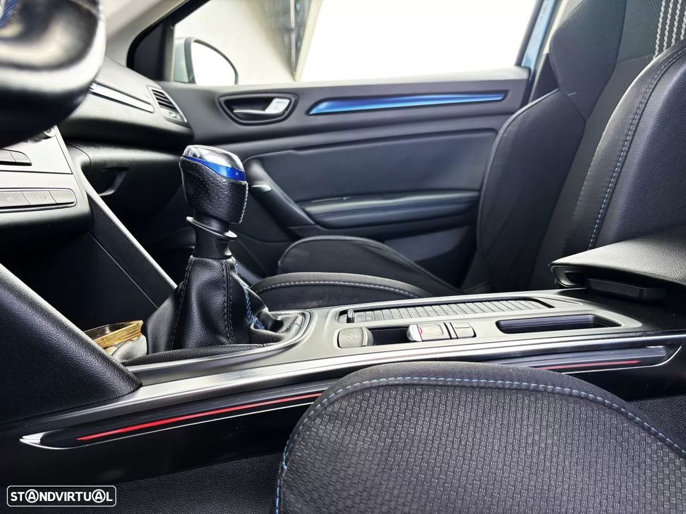 Renault Mégane Sport Tourer 1.5 dCi GT Line SS — fotografia 39