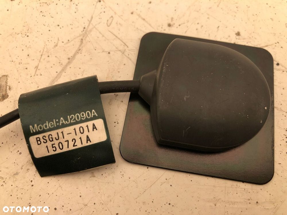 JAGUAR XK8 ANTENA GPS BSGJ1-101A - 2