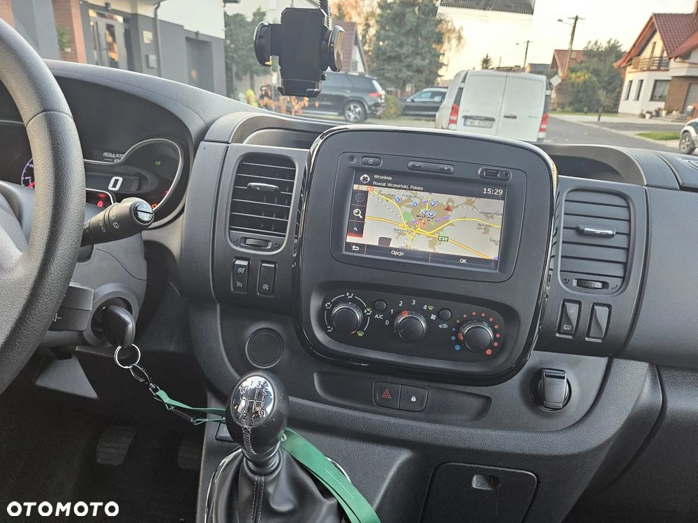 Opel Vivaro L2H1 2,9t Elegance - 10