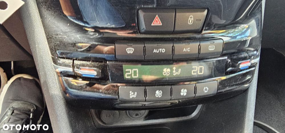 Peugeot 2008 PureTech 110 Stop&Start Allure - 13