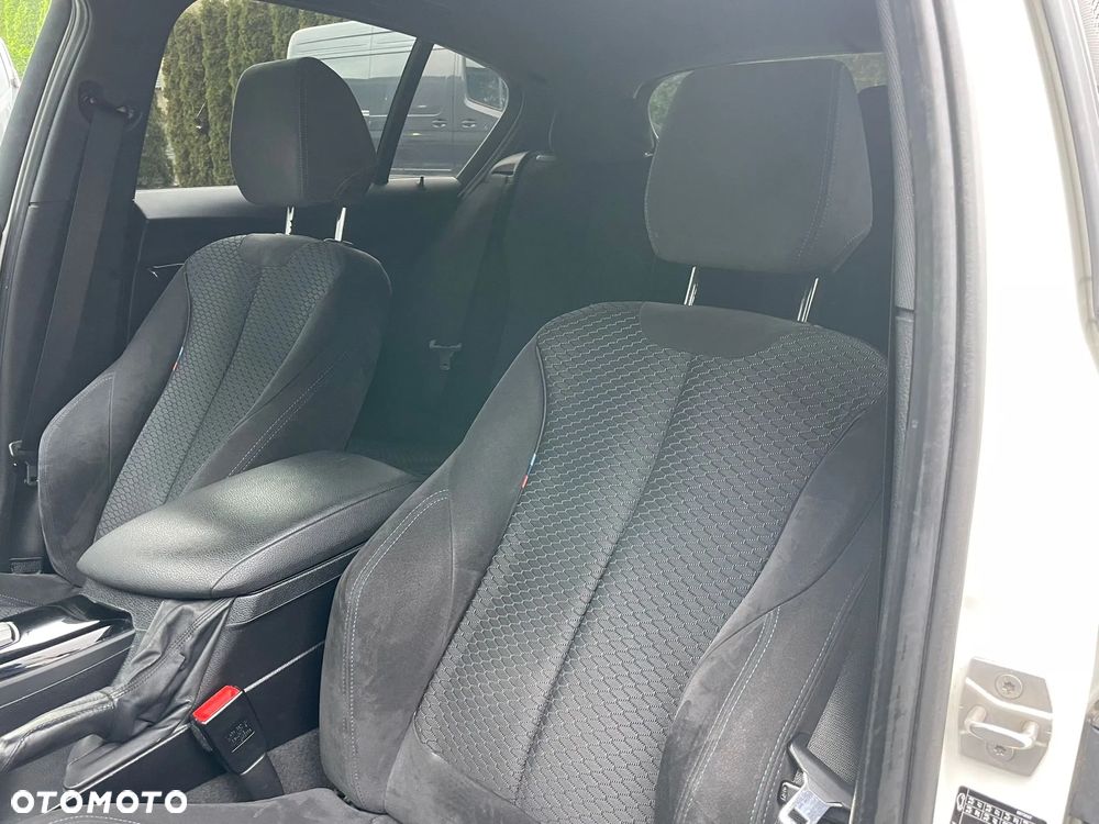 BMW Seria 1 120d M Sport - 31