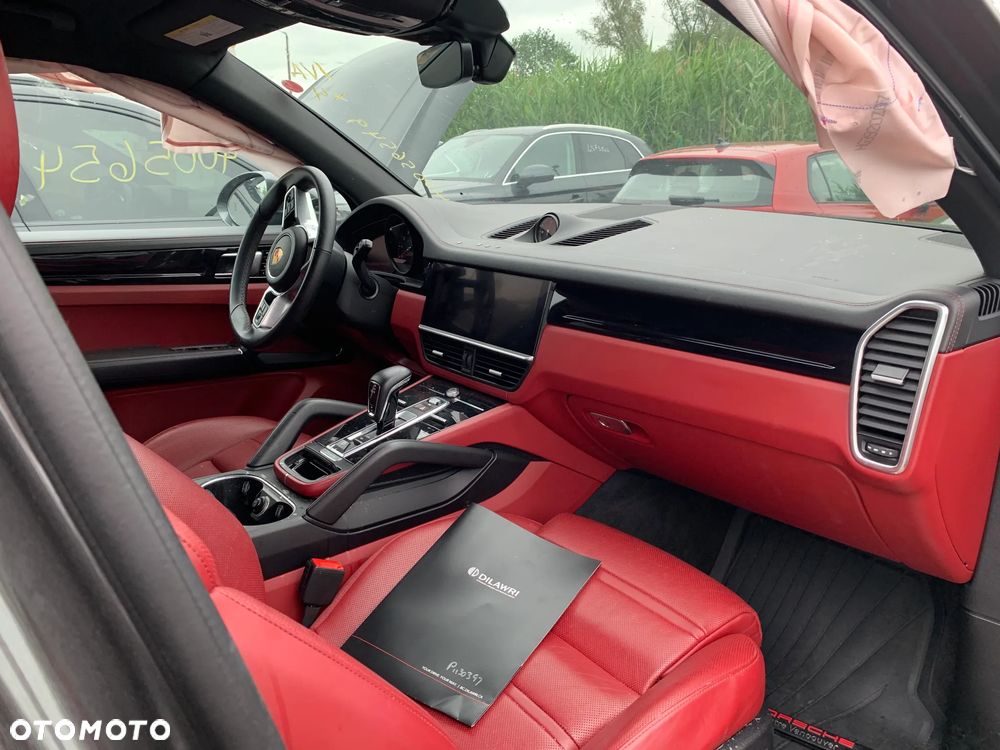 Porsche Cayenne Tiptronic S - 13