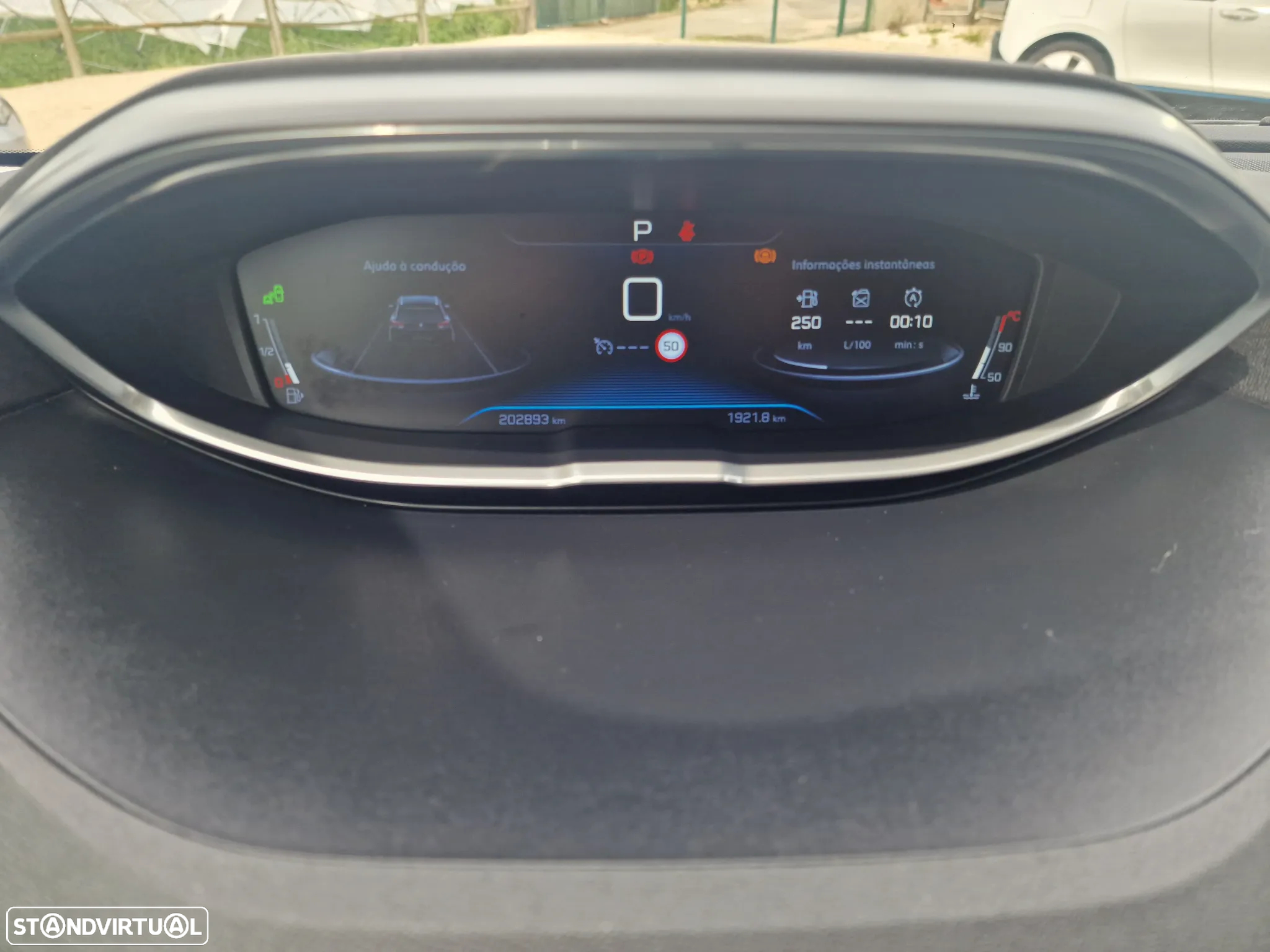 Peugeot 5008 1.6 BlueHDi Allure EAT6 J18 - 13