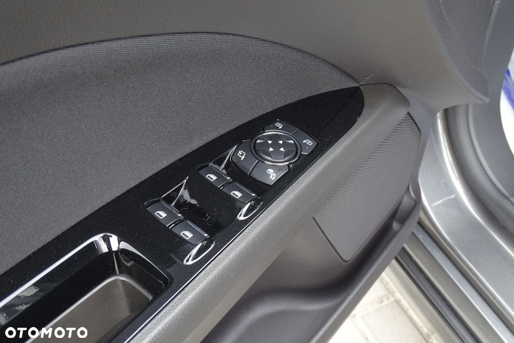 Ford Mondeo SW 2.0 Ti-VCT Titanium - 15