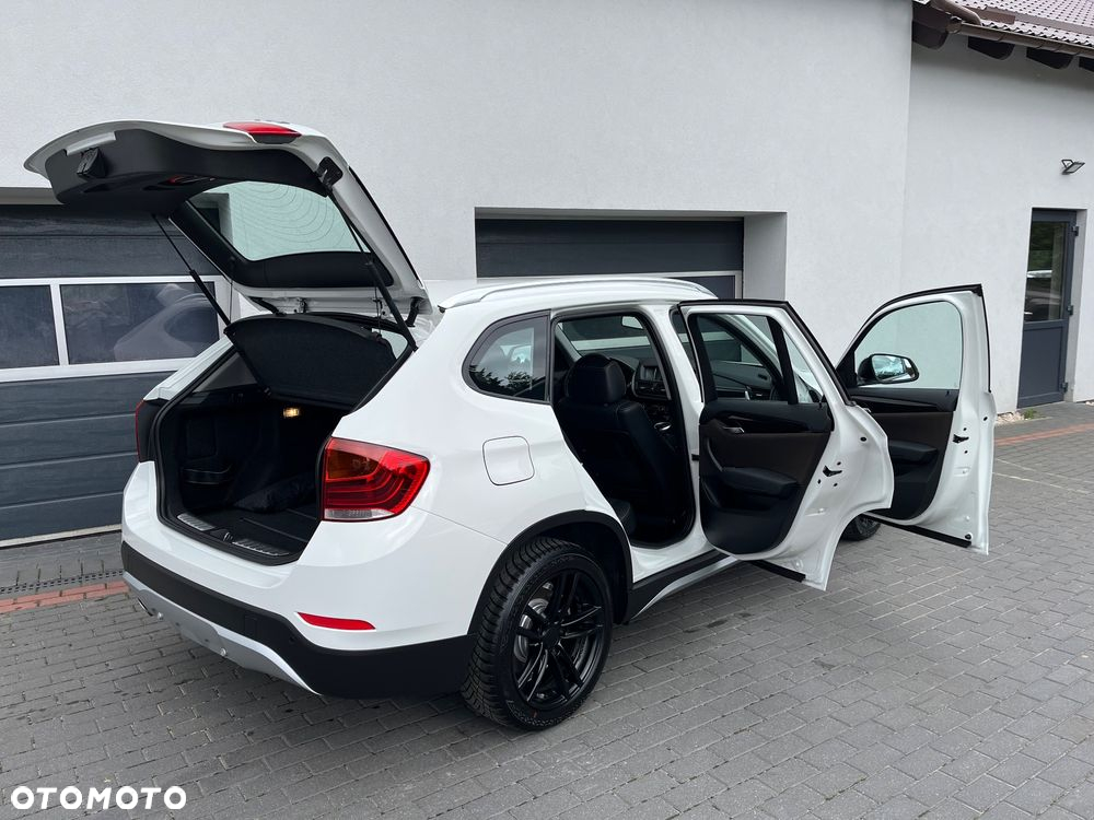 BMW X1 xDrive18d xLine - 9