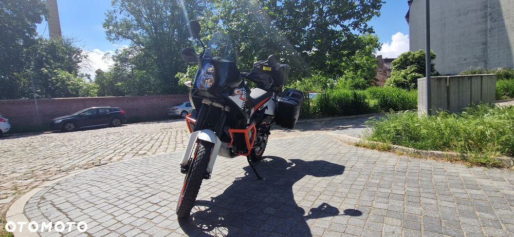 KTM Adventure - 9
