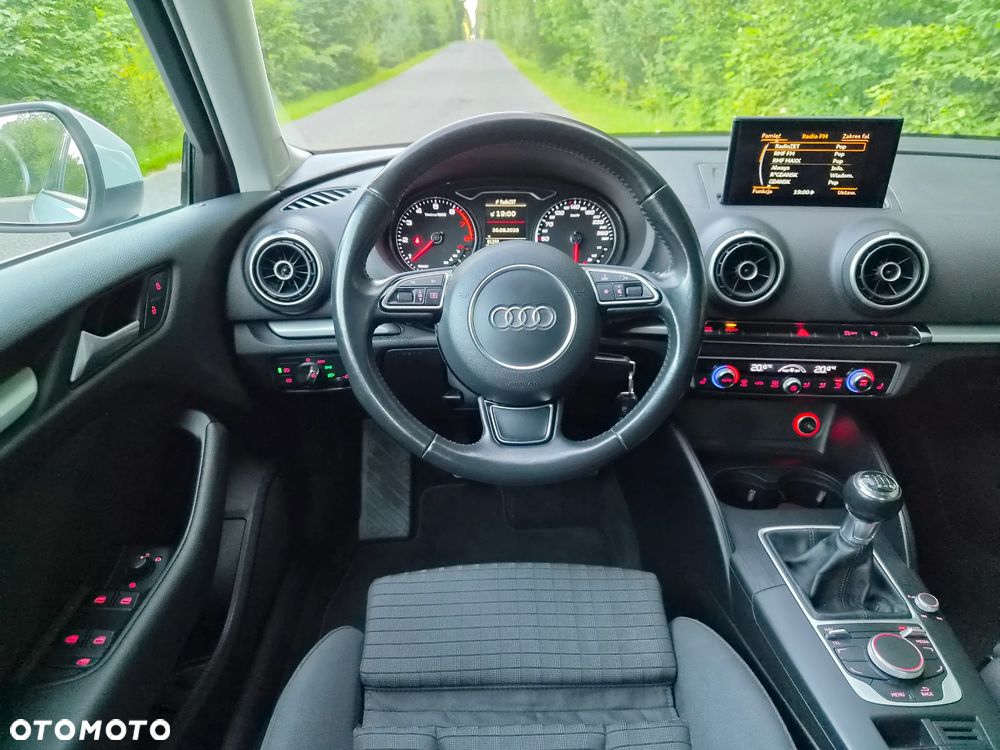 Audi A3 Sportback 1.4 TFSI Ambition - 13