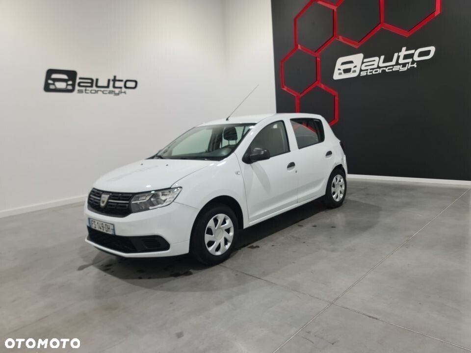 Dacia Sandero - 3