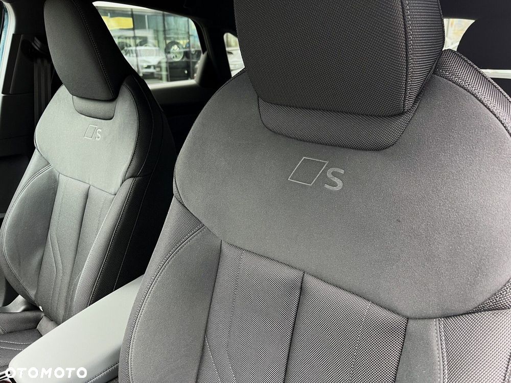 Audi Q3 Sportback - 20