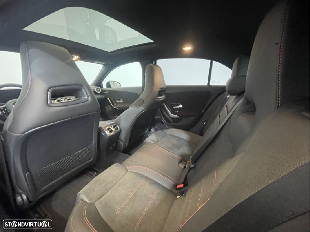 Mercedes-Benz A 250 e - 18