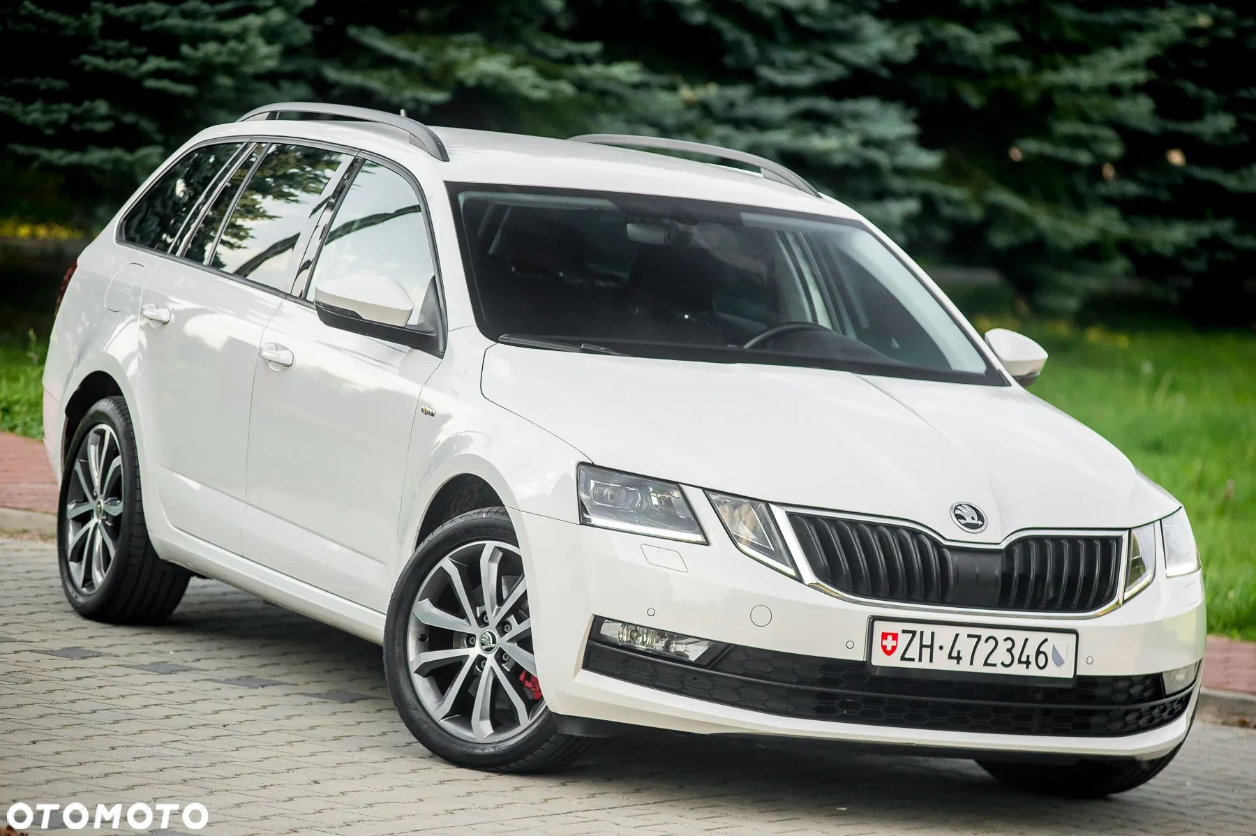 Skoda Octavia Combi 2.0 TSI 4x4 DSG Soleil - 1