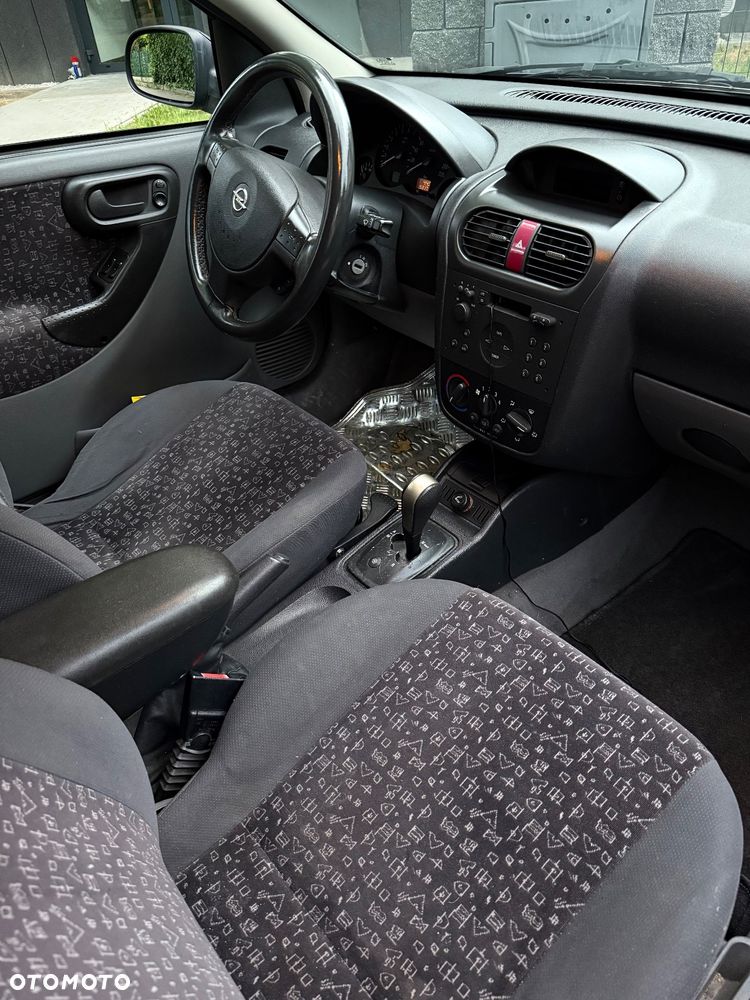 Opel Corsa - 6