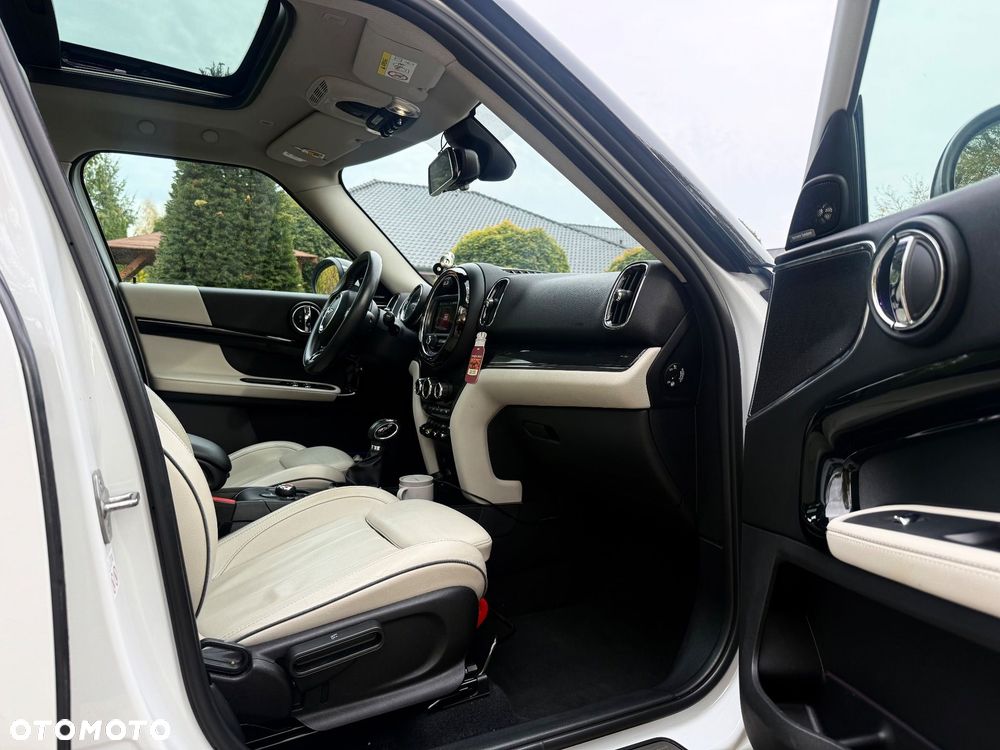 MINI Countryman Cooper S E ALL4 - 30