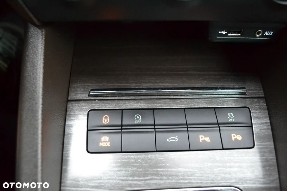 Skoda Octavia 2.0 TDI 4x4 DSG Scout - 34