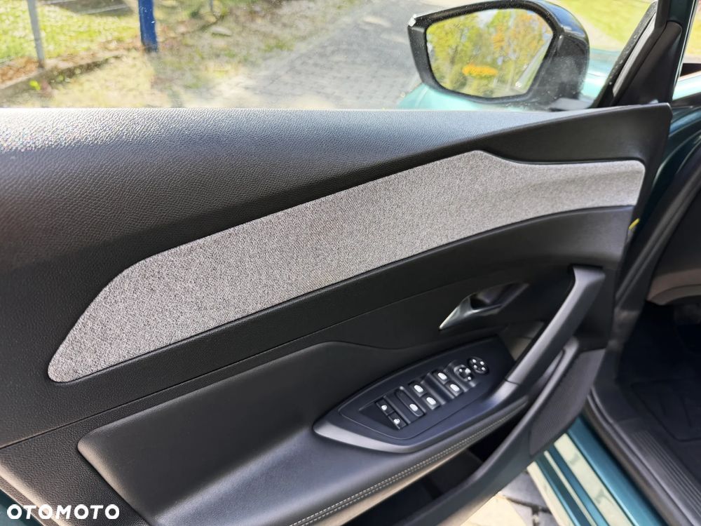 Peugeot 308 1.2 PureTech GPF Allure Pack S&S EAT8 - 33
